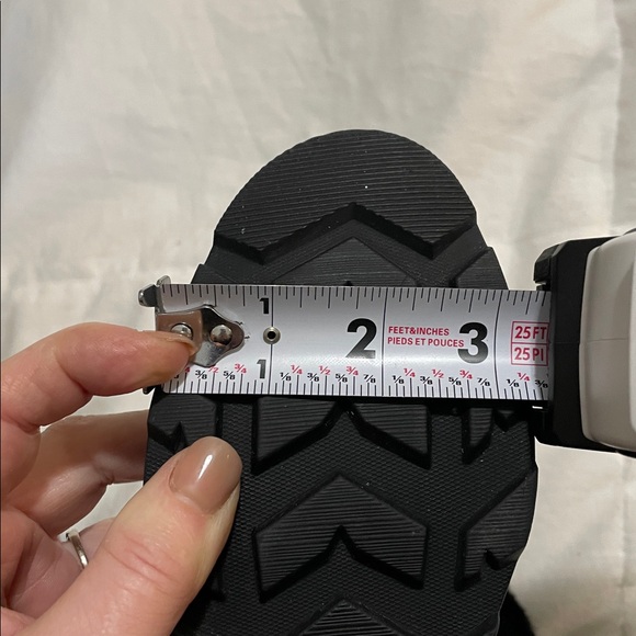 Sorel | Emelie | Foldover Boot | Leather/Suede|Faux Fur Lined| Black | Size 6 - Picture 15 of 16